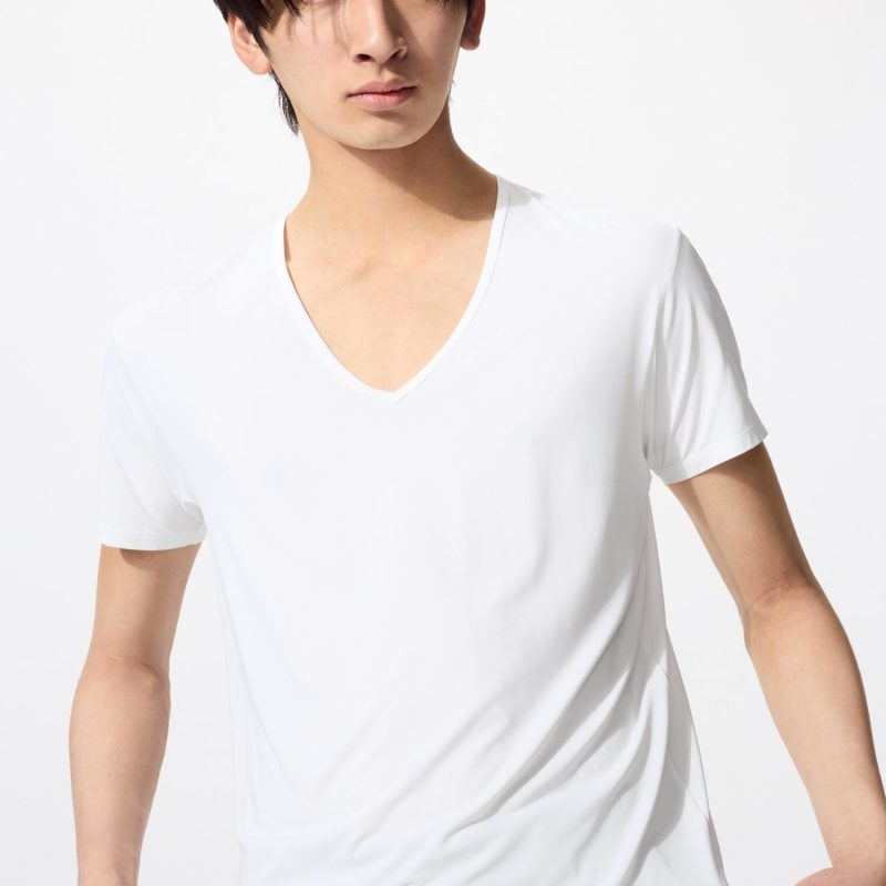Футболка с V-образным вырезом AIRism