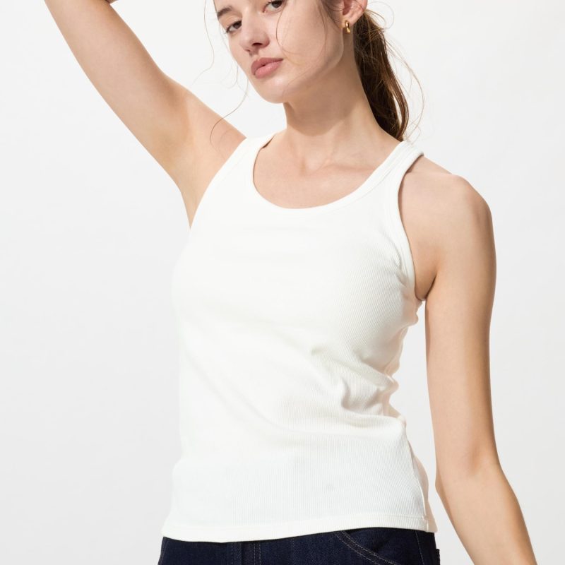 Топ-бюстгальтер в рубчик с округлой спинкой