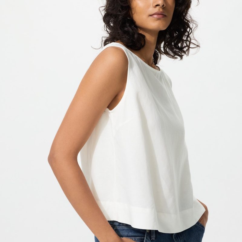 Блузка из льняной смеси (без рукавов)