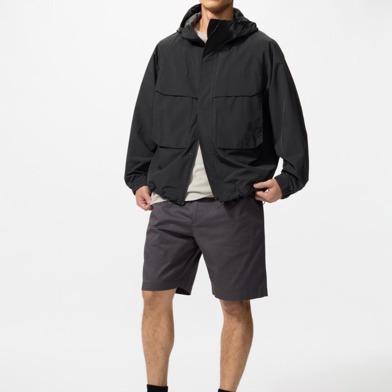 Легкие эластичные шорты