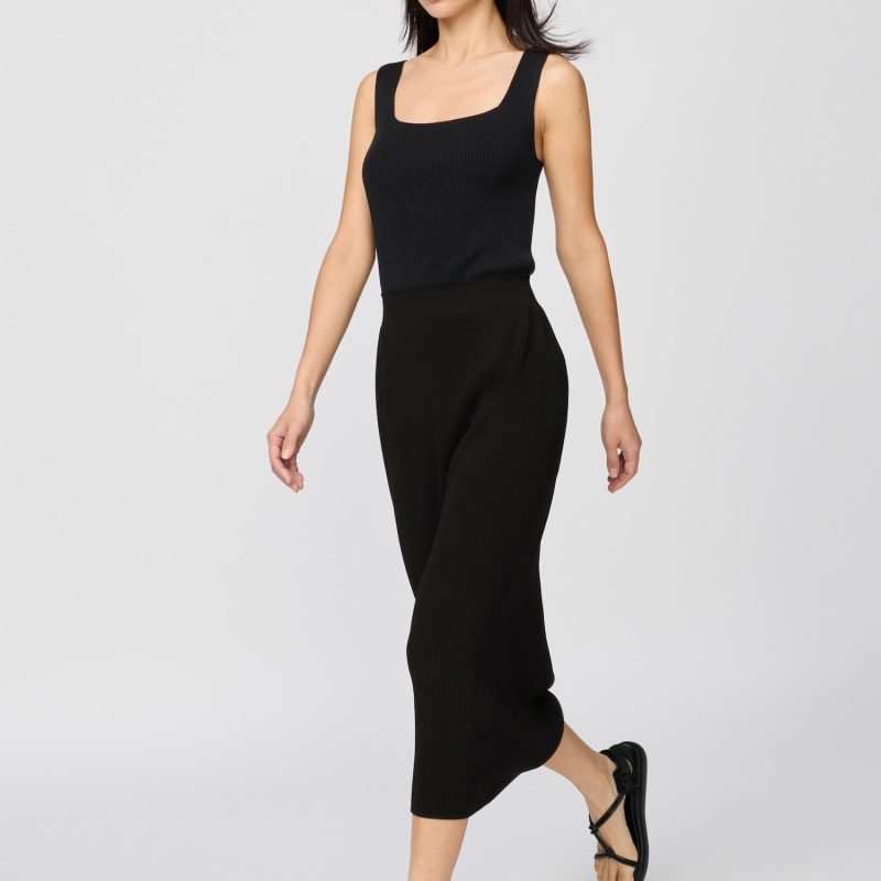 Бесшовная юбка в рубчик из 3D-трикотажа