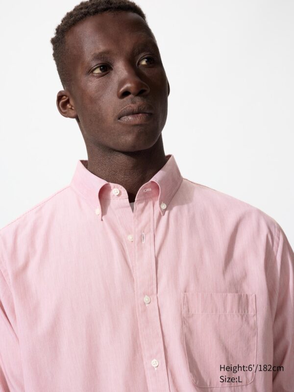 Рубашка обычного покроя из широкого сукна (воротник на пуговицах, линия роста волос)