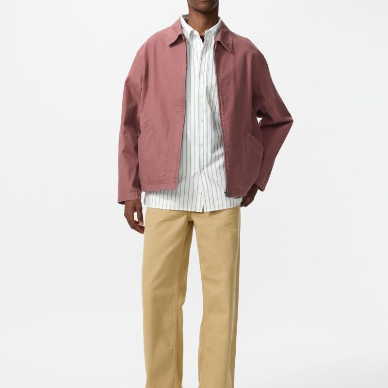 Широкие прямые цветные джинсы