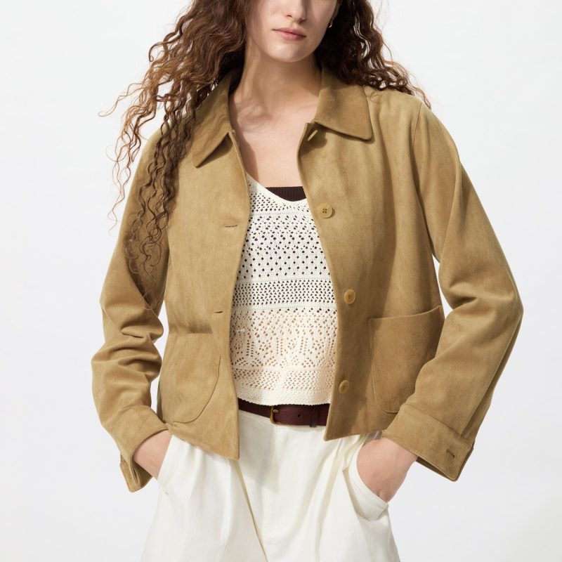 Короткая куртка с мягкой отделкой