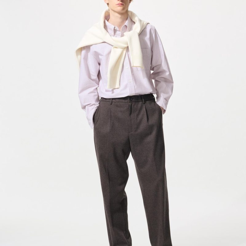 Широкие брюки в складку (матовый трикотаж, "Хаундстут")