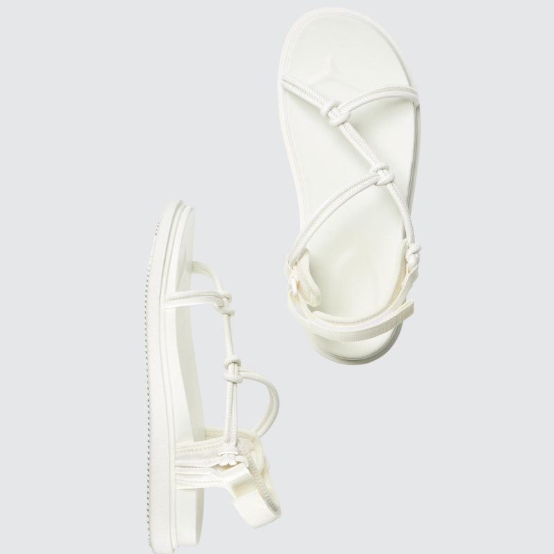 Сандалии с ремешками