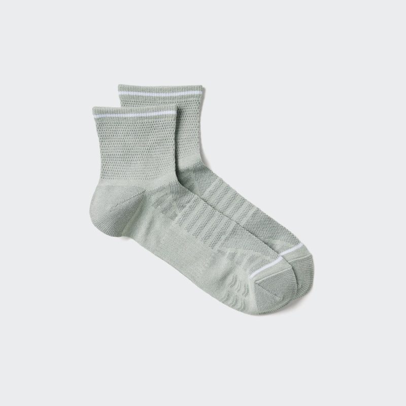 Спортивные полуботинки