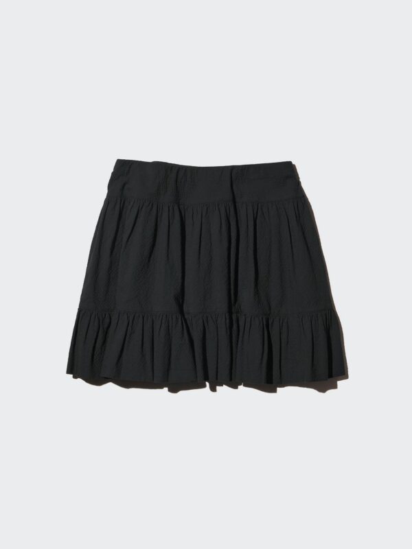 Мини-юбка из шифонового сееркера с объемным кроем