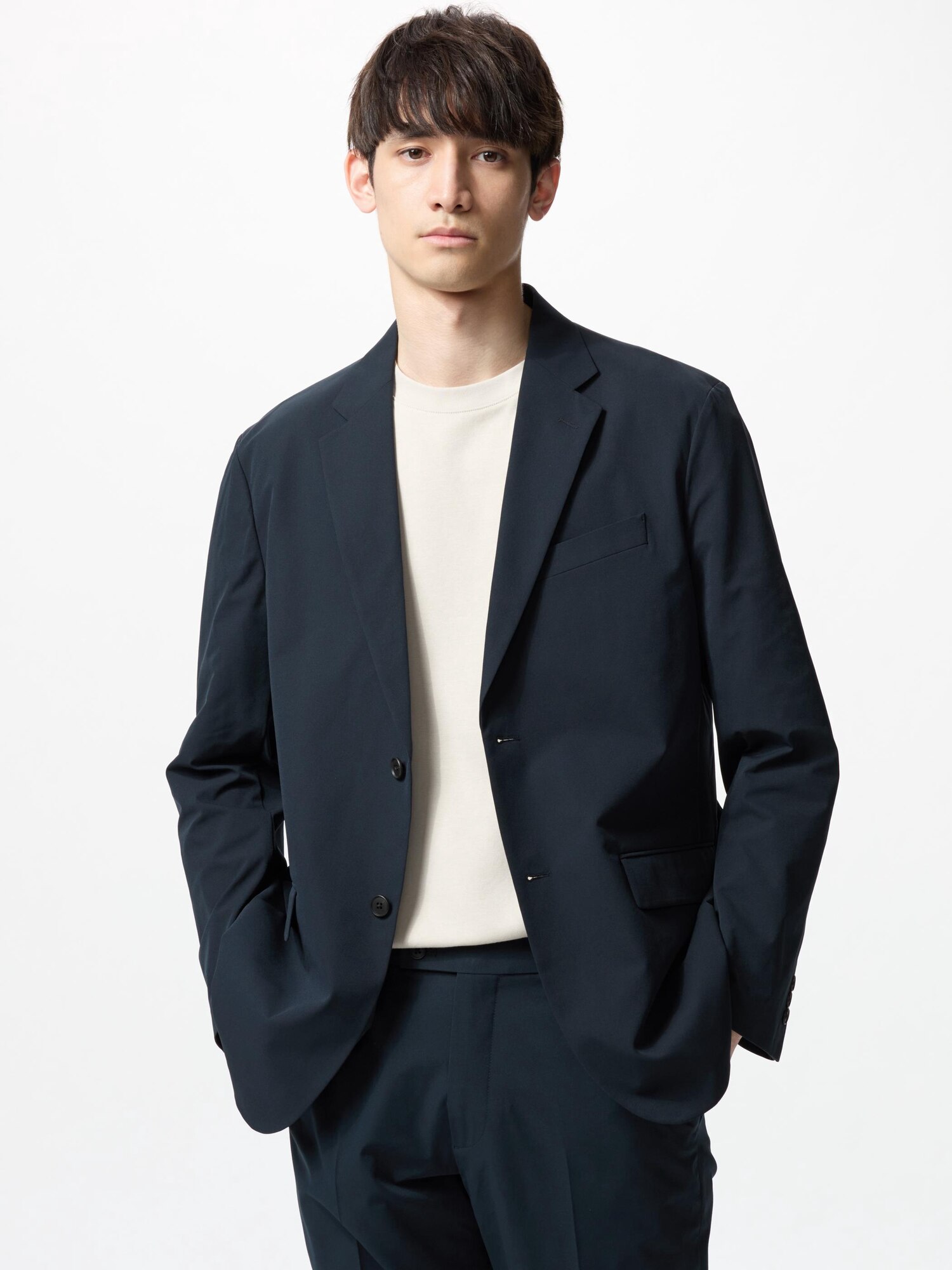 Куртка с капюшоном (светлая)