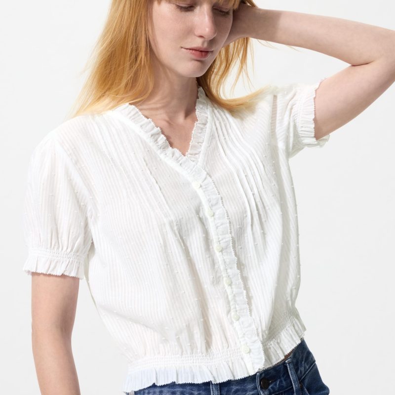 Хлопковая блузка с V-образным вырезом и коротким рукавом