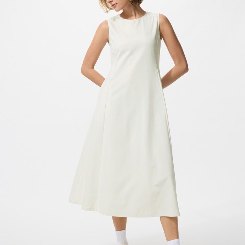 Ультратянущееся платье-боди AIRism (без рукавов)