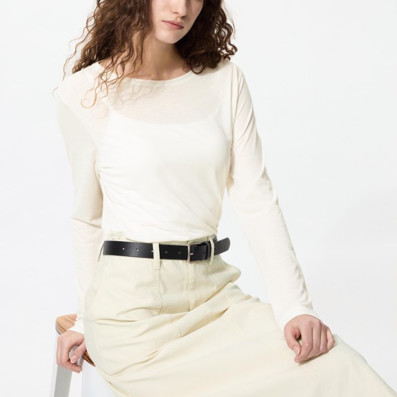 Футболка с V-образным вырезом (длинный рукав)