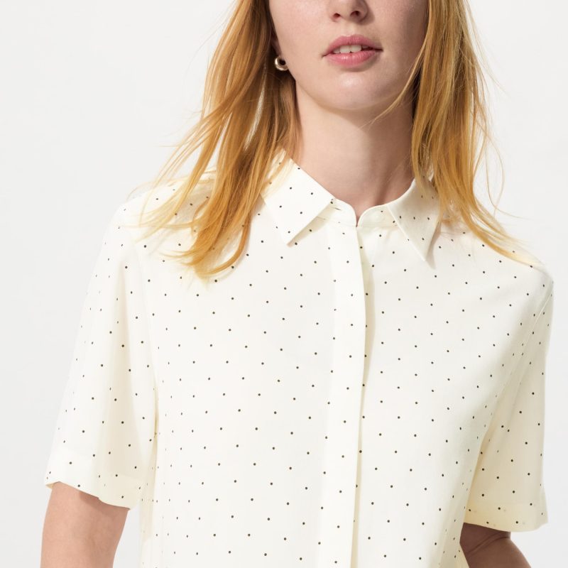 Блузка из вискозы с короткими рукавами, в горошек