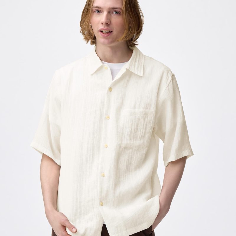 Футболка GU с текстурным рисунком (с коротким рукавом)