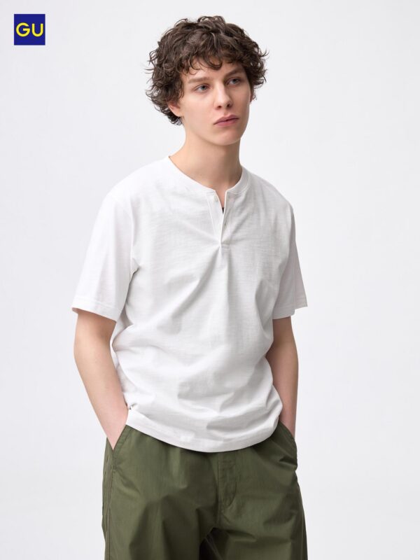 GU футболка с высоким воротом