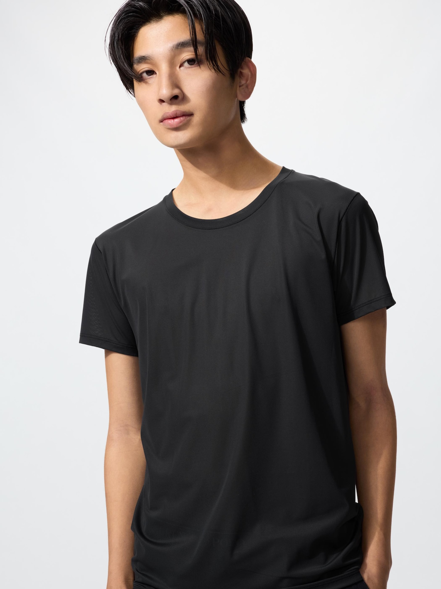 Футболка с круглым вырезом из сетчатого материала AIRism (с коротким рукавом)