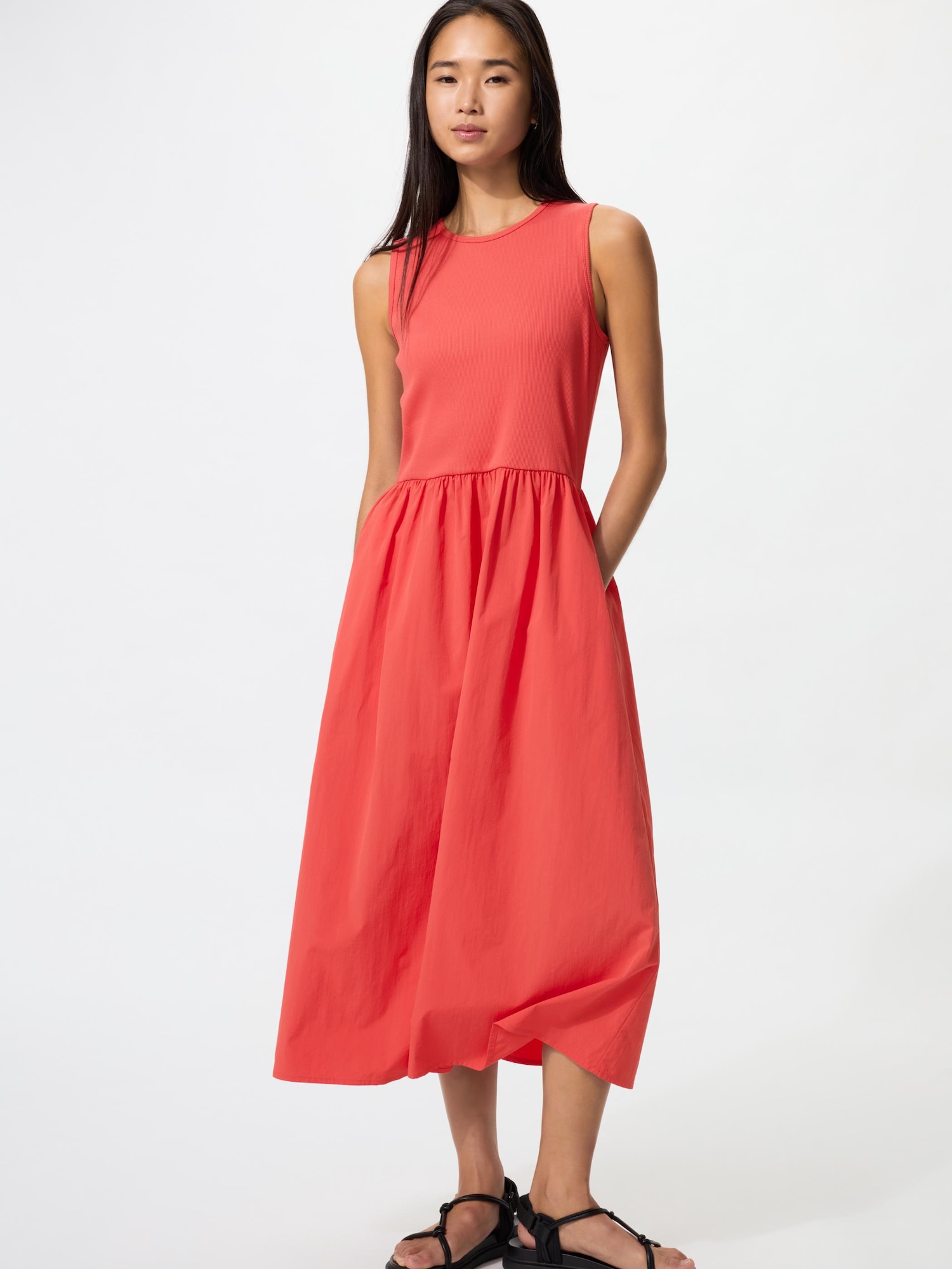 Комбинезон (без рукавов)