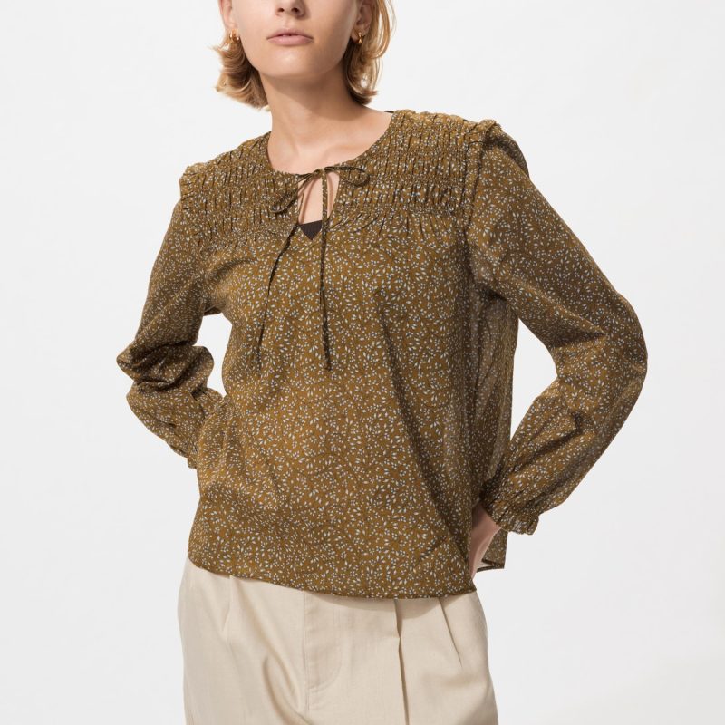 Блузка из легкого хлопка с драпировкой