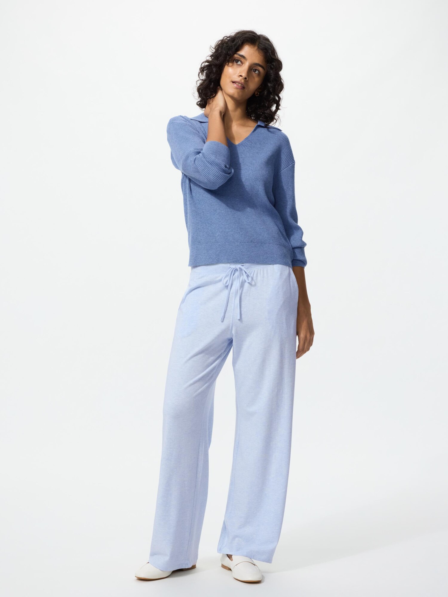 Легкие брюки из эластичного джерси