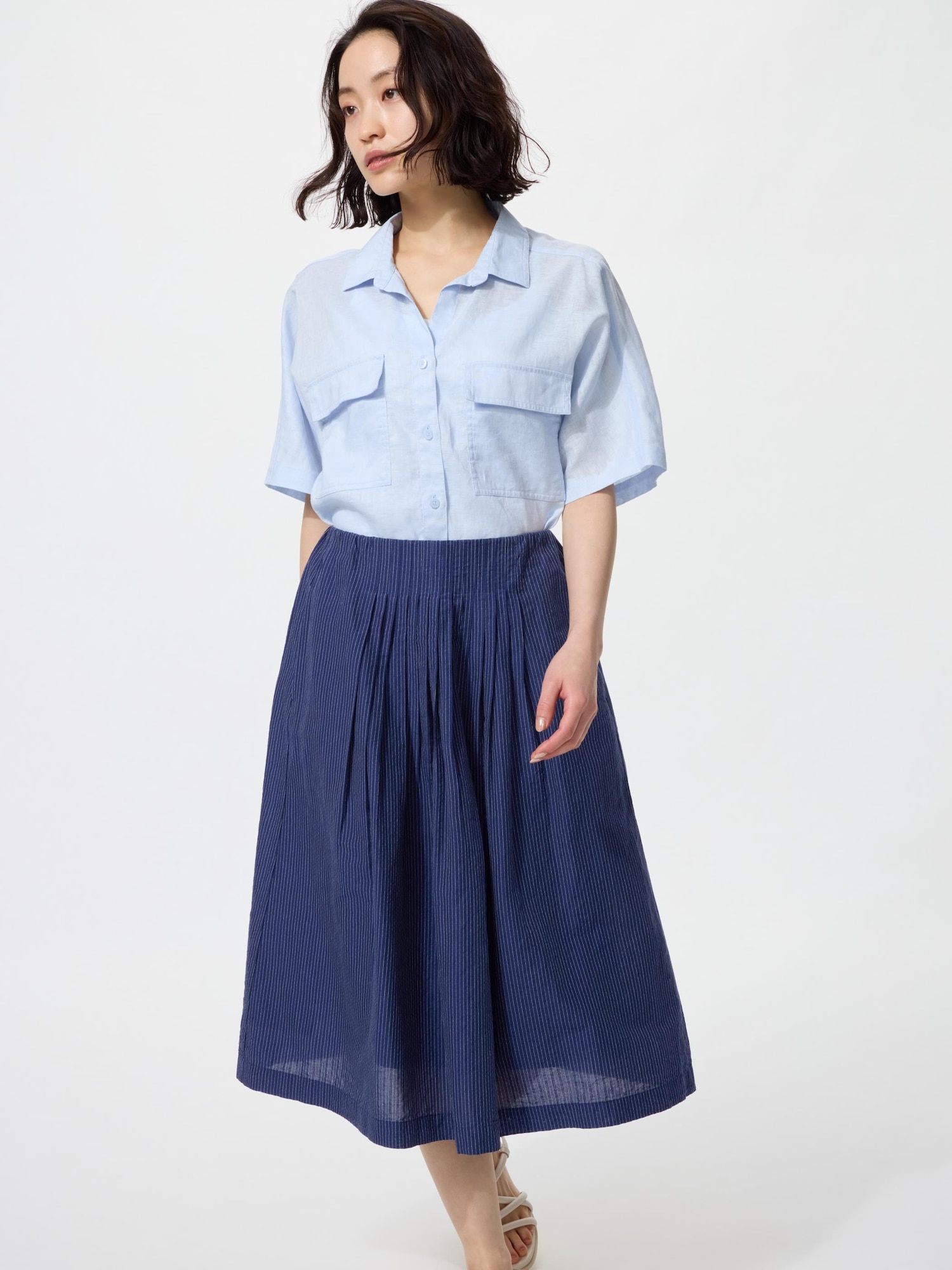 Льняная смесовая юбка с подрезом (длина 68–72 см, короткая модель)