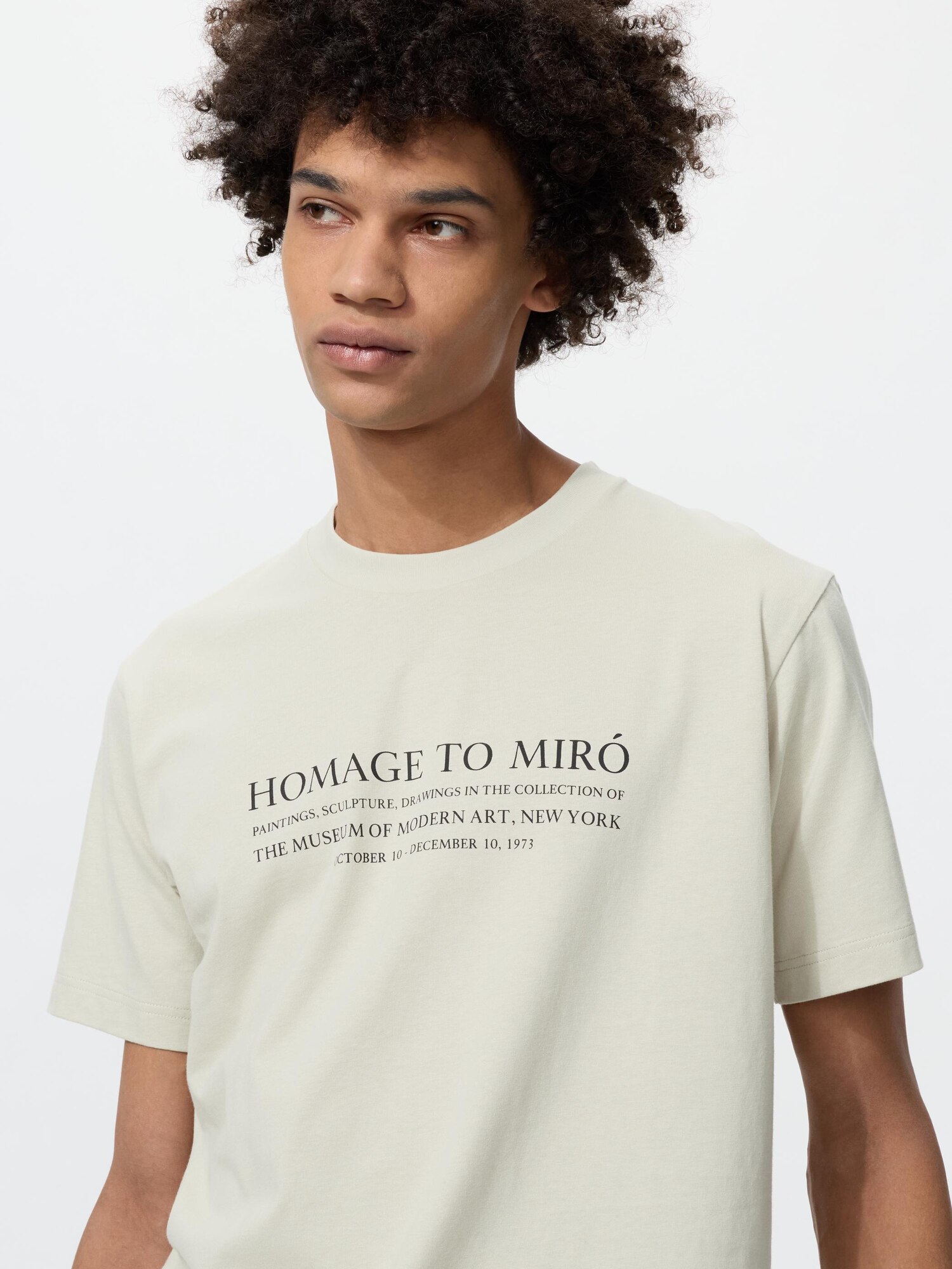 MoMA UT (футболка с принтом) 2B