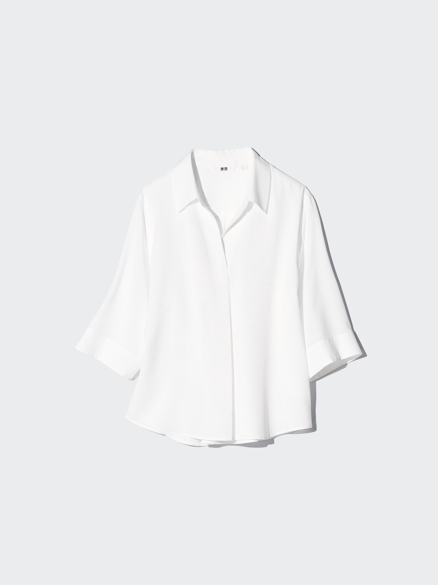 Блузка из вискозы с воротником-стойкой (рукав 3/4)