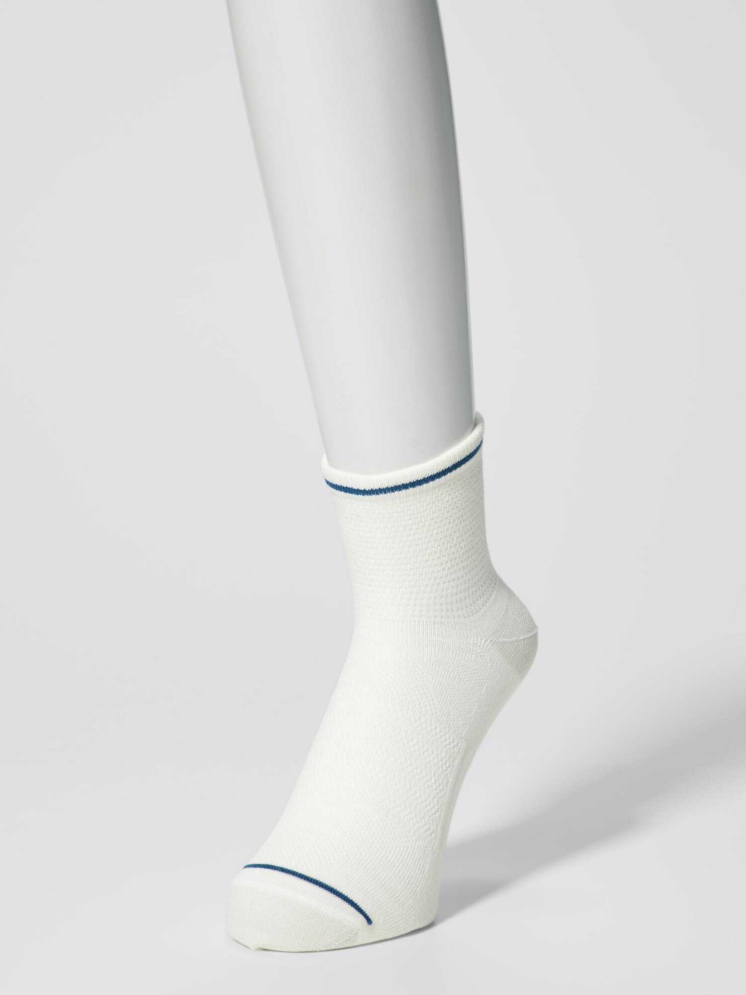 Спортивные полуботинки