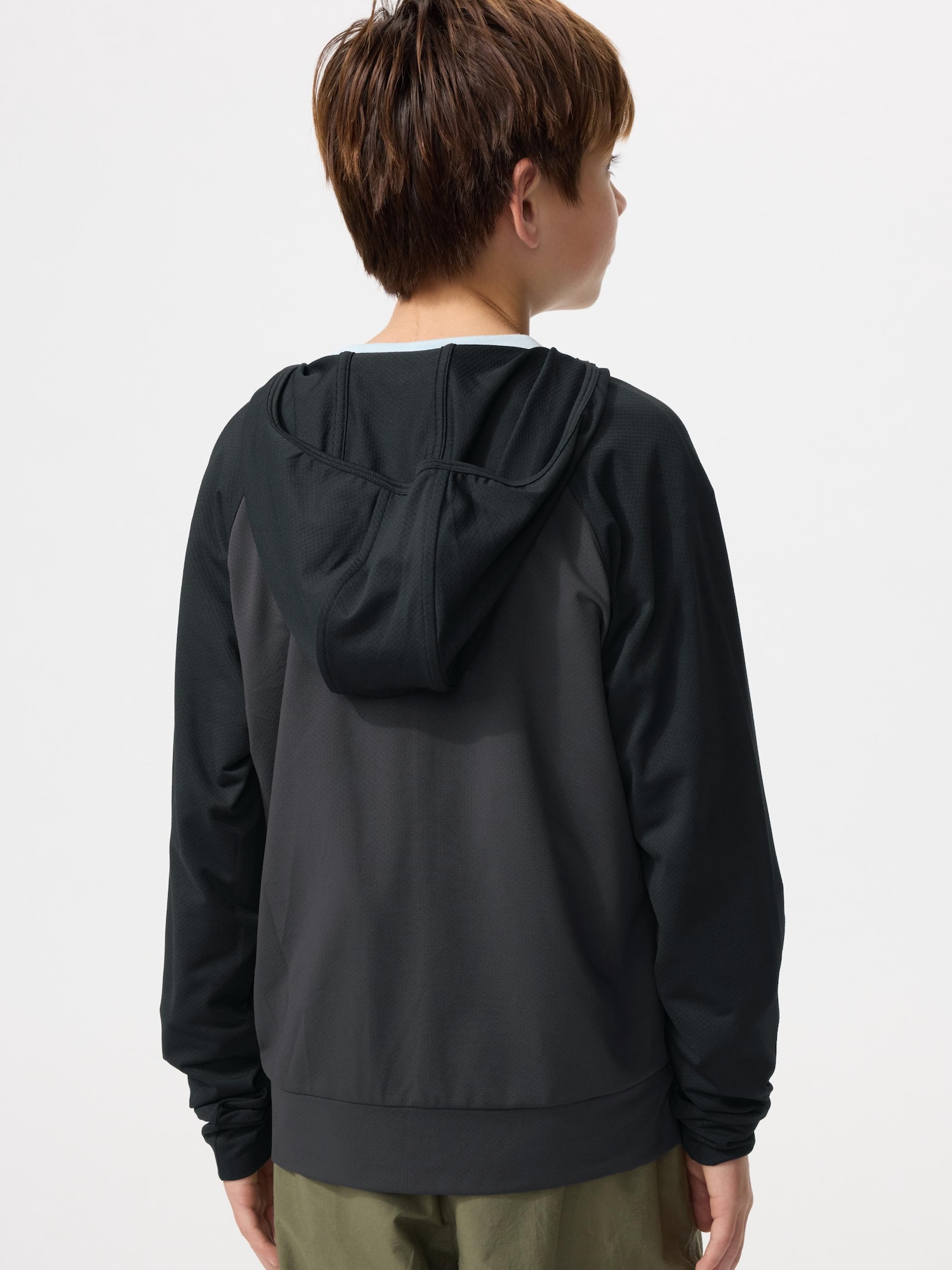 Детская утеплённая куртка KIDS AIRism с защитой от УФ-лучей