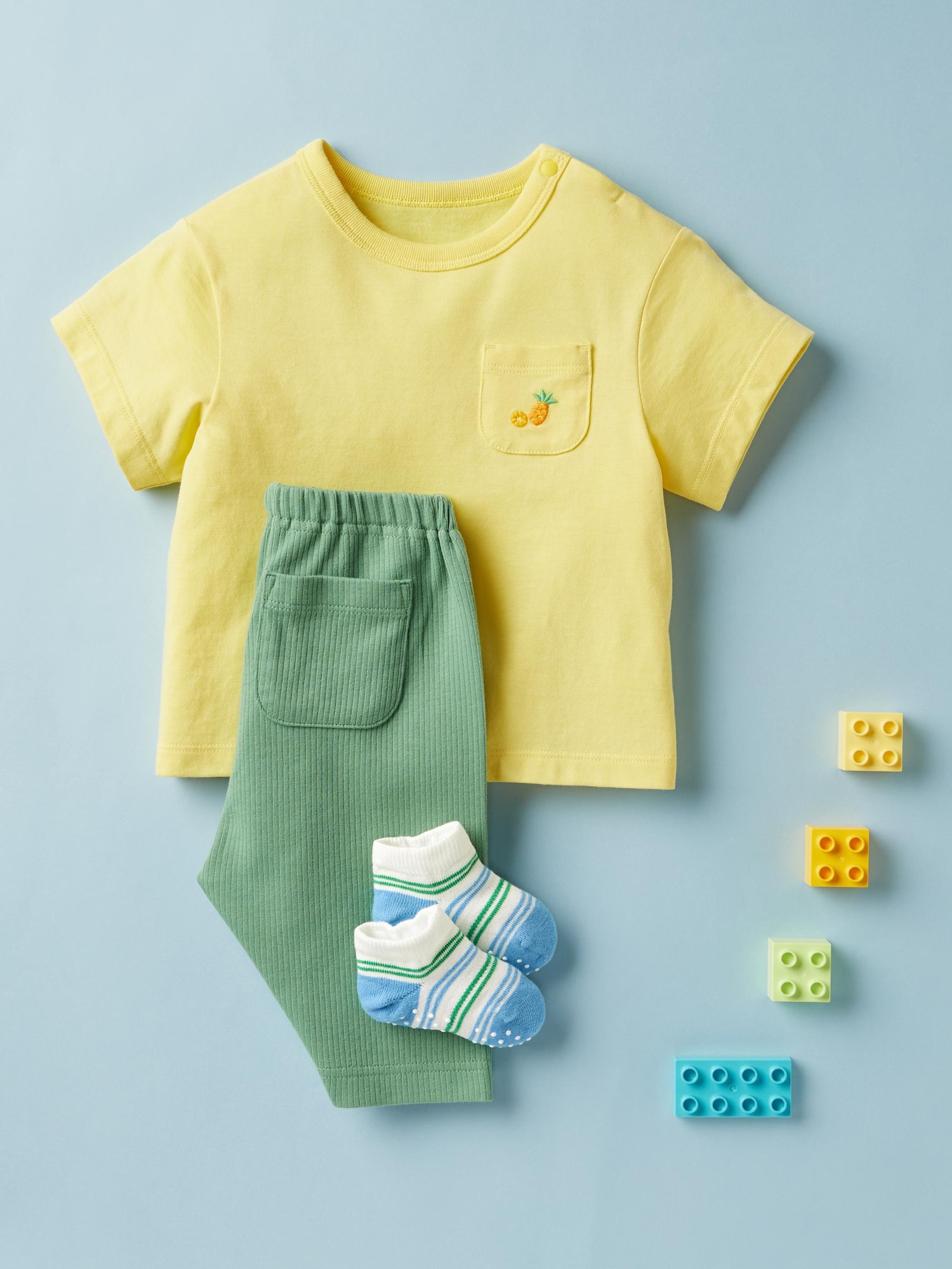 Футболка с круглым вырезом BT AIRism из хлопка (с нашивкой)