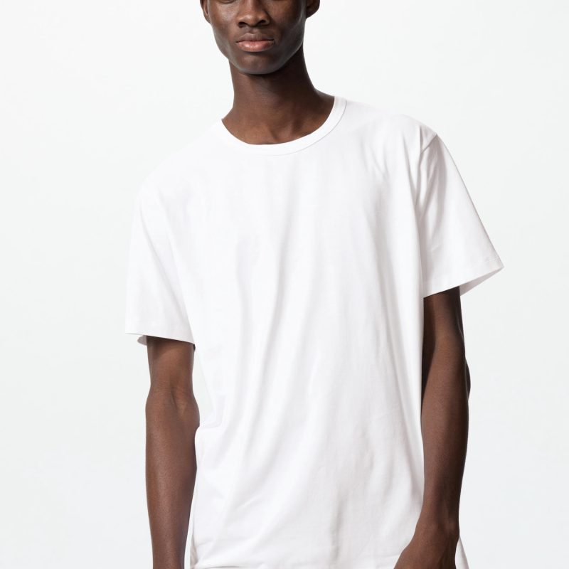 Хлопковая футболка с круглым вырезом и короткими рукавами AIRism из хлопка