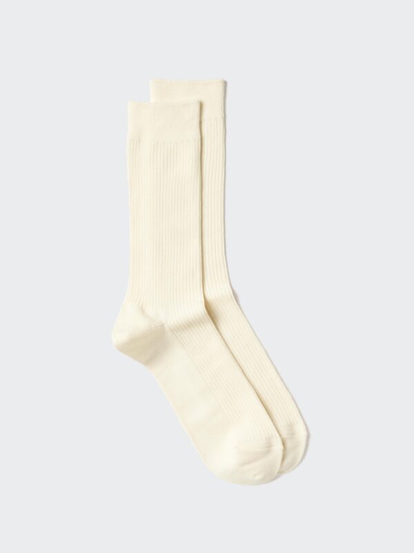 50 разноцветных носков