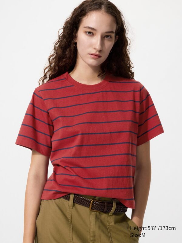 Выстиранная хлопчатобумажная футболка свободного кроя в полоску