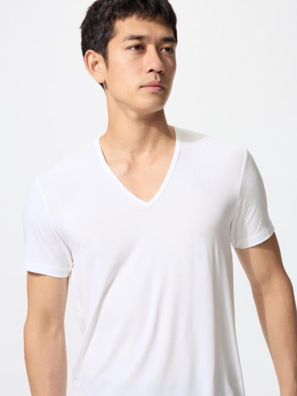 Футболка Heattech с V-образным вырезом