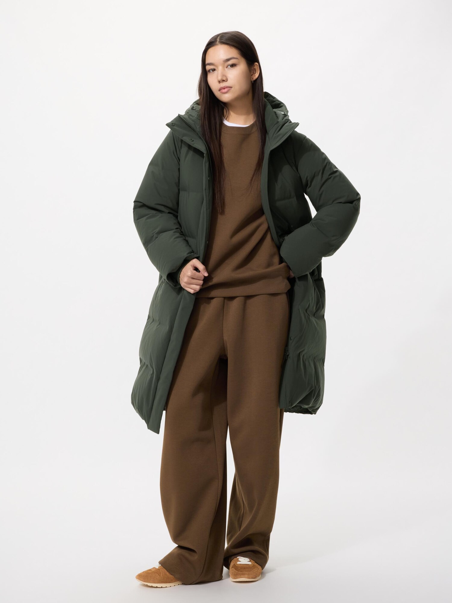 Длинное бесшовное пуховое пальто