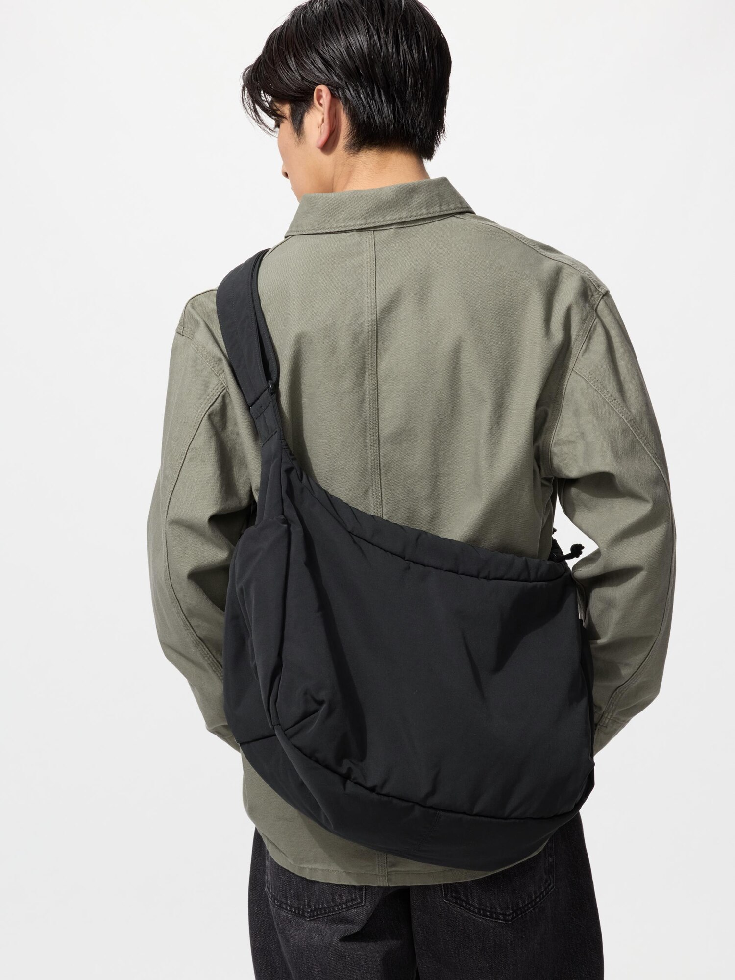 Объёмная сумка на плечо