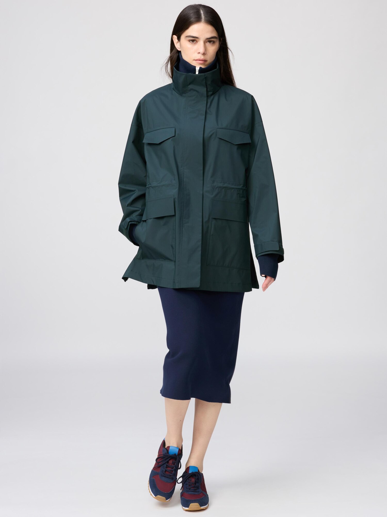 Короткое утилитарное пальто, свободный крой