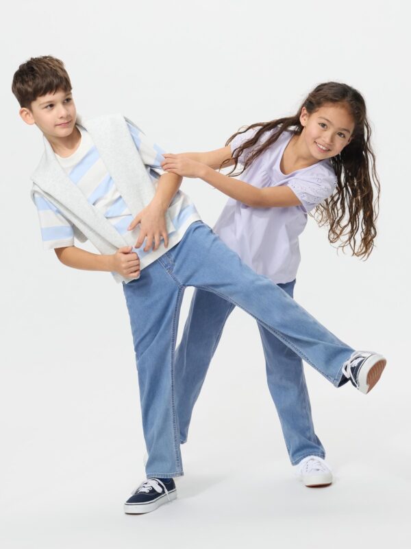 Джинсы EZY обычного кроя