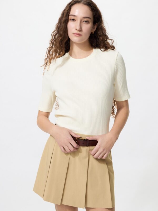 Рифленая футболка с круглым вырезом