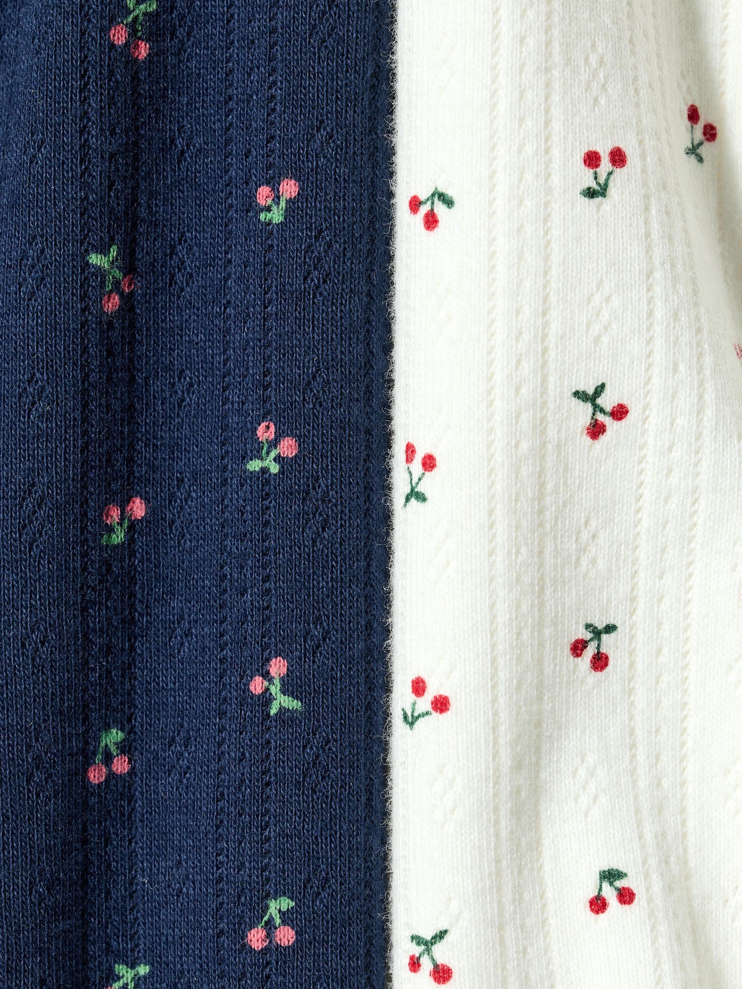 Кардиган с заостренным хвостом