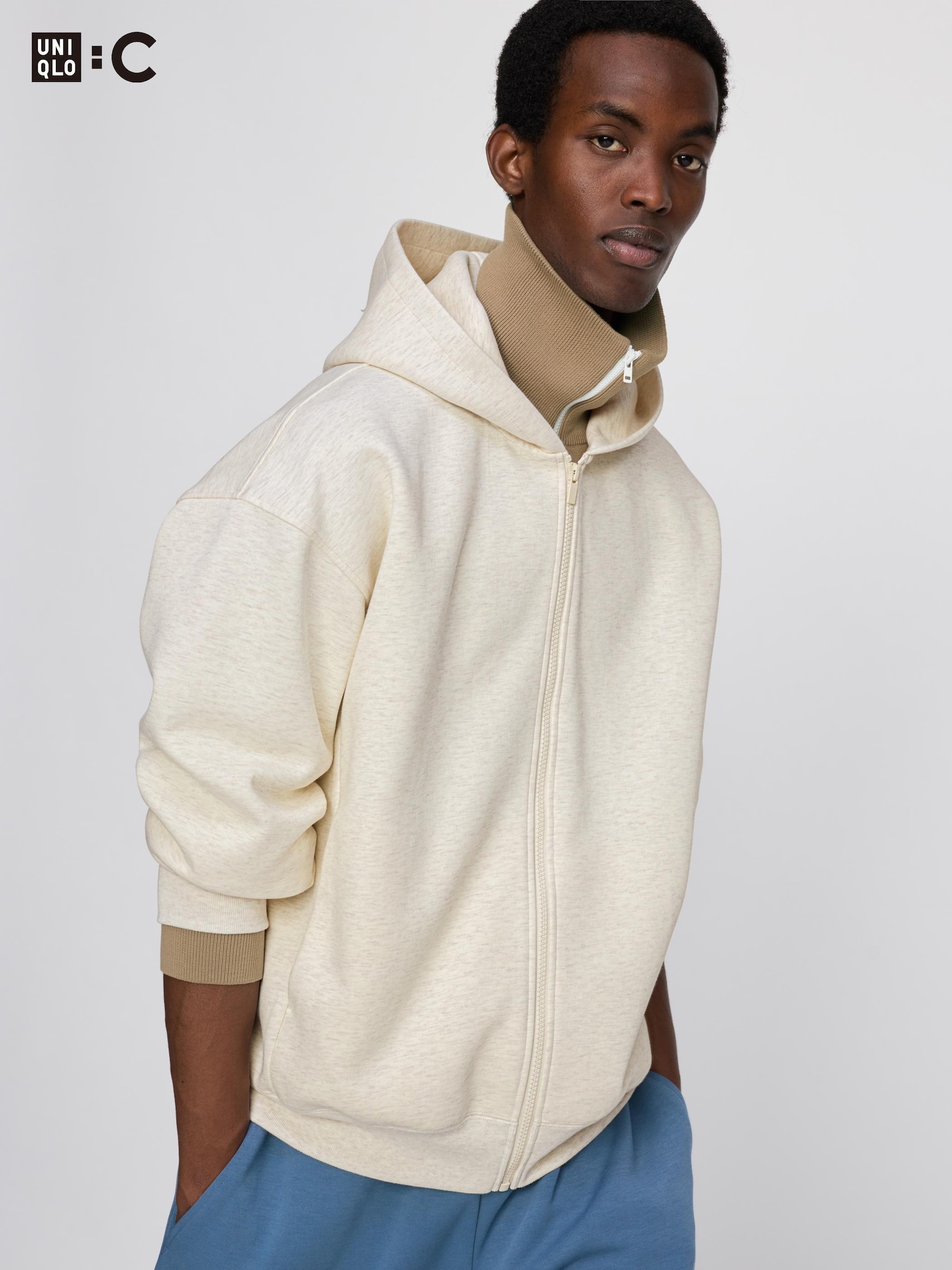 Толстовка оверсайз с капюшоном на молнии