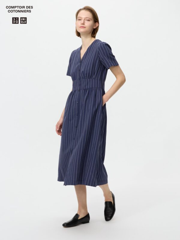 Льняное платье с V-образным вырезом в полоску