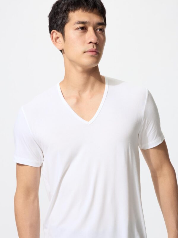 Футболка с V-образным вырезом Heattech