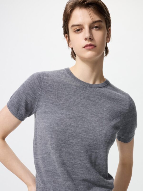 Свитер с круглым вырезом из мериносовой шерсти (короткий рукав)