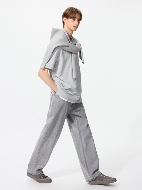 Джинсы с широким прямым кроем