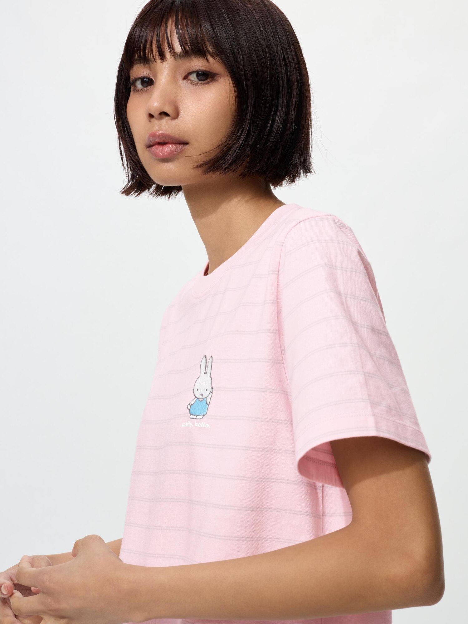 Футболка UT с принтом Miffy в цветах (с коротким рукавом) 1D