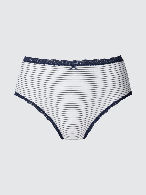 Шорты из мягкого модала с поясом-резинкой и полосками